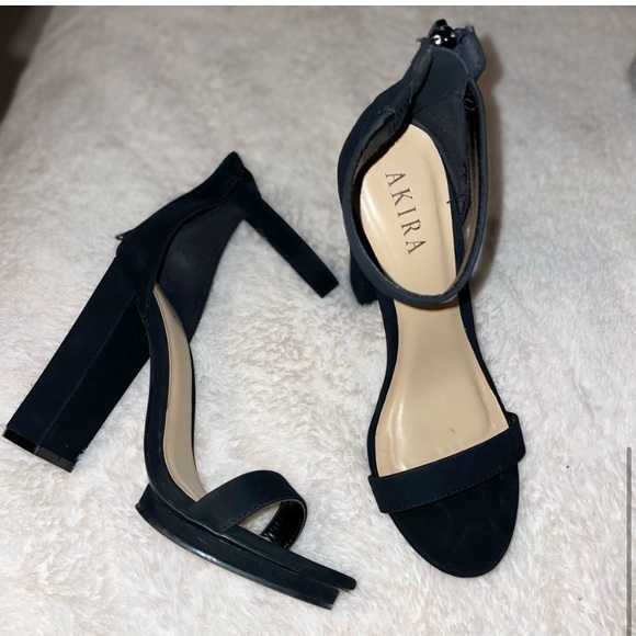 AKIRA Black Block Heel Sandals with Ankle Strap - Picture 1 of 9